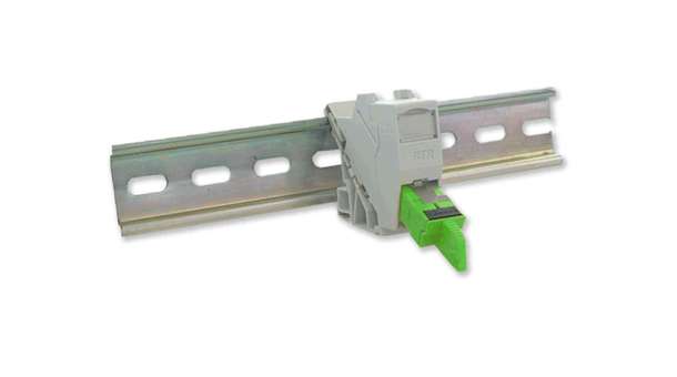 E-2000® duplex adapter for 35mm DIN-Rails